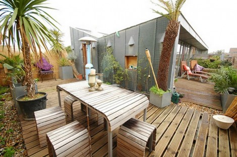 2011 Garden Terrace Design Picture 1
